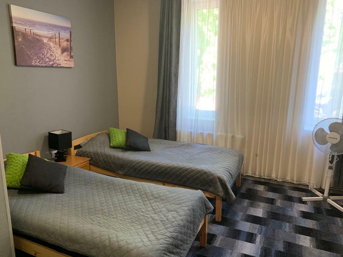 Hotel Portoss à Ventspils Extérieur photo