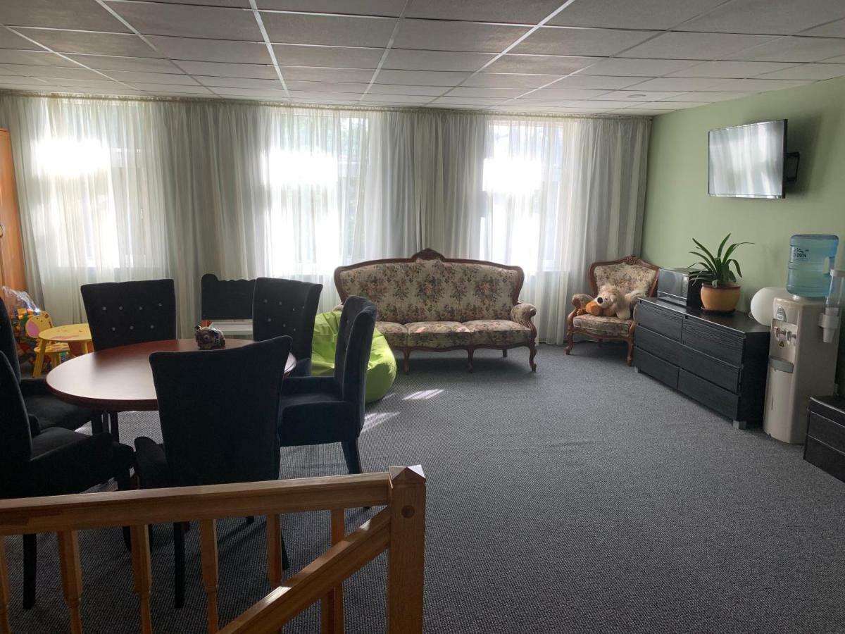 Hotel Portoss à Ventspils Extérieur photo